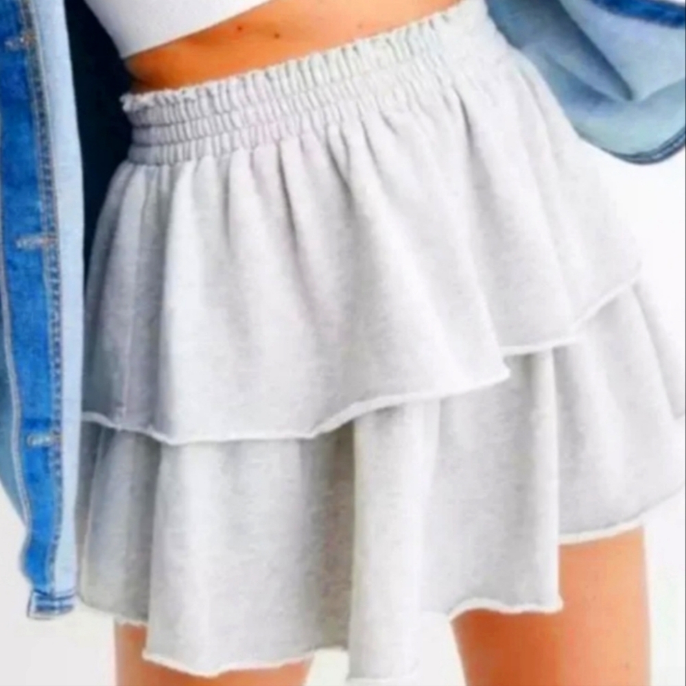 New Aerie Weekend Ruffle Tiered Mini Skirt in Grey Size Medium